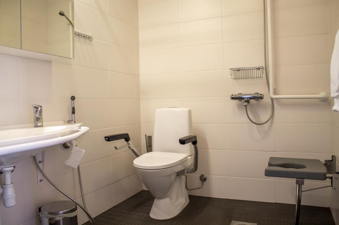 Jokiniemen Matkailu Otel Alapitkä Dış mekan fotoğraf